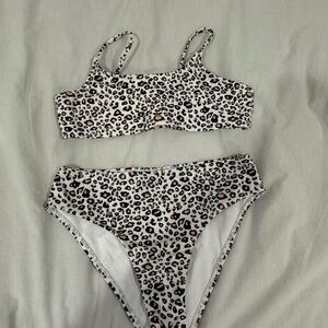 Cheetah bathingsuit